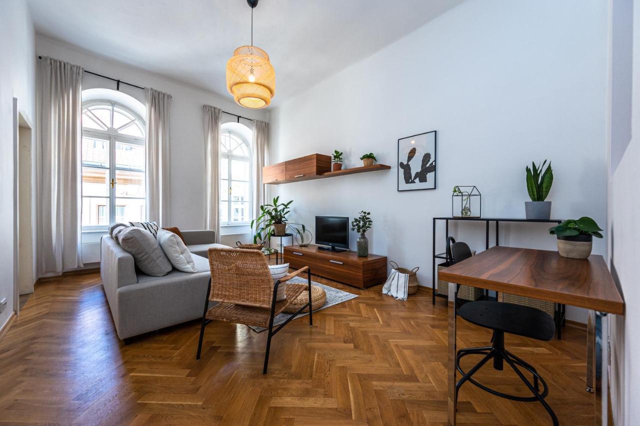 Charles Apartments In Old Town Prague Luaran gambar