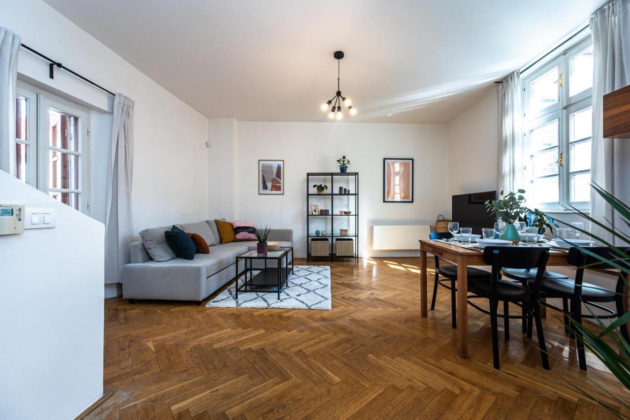 Charles Apartments In Old Town Prague Luaran gambar