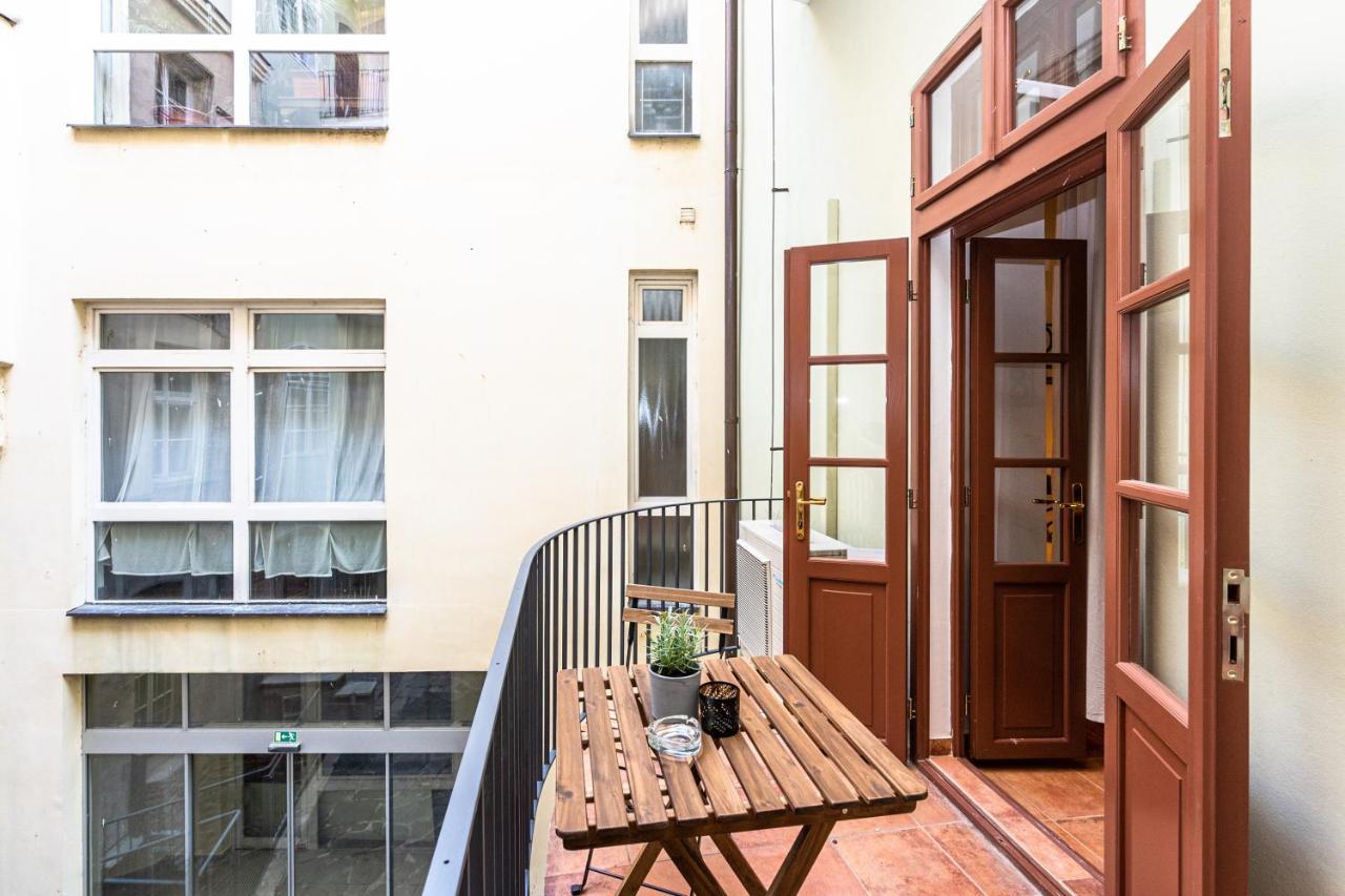 Charles Apartments In Old Town Prague Luaran gambar