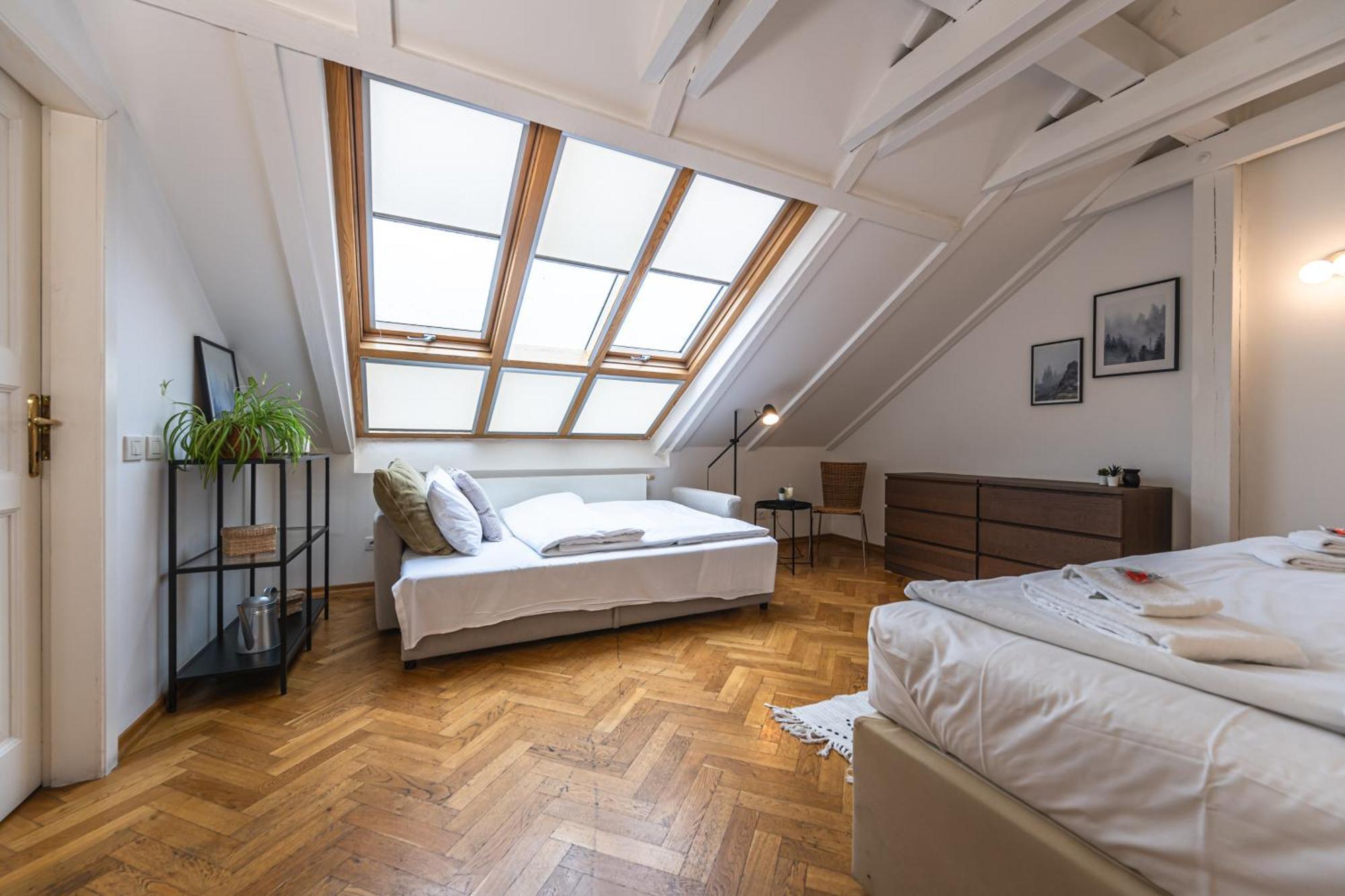 Charles Apartments In Old Town Prague Luaran gambar