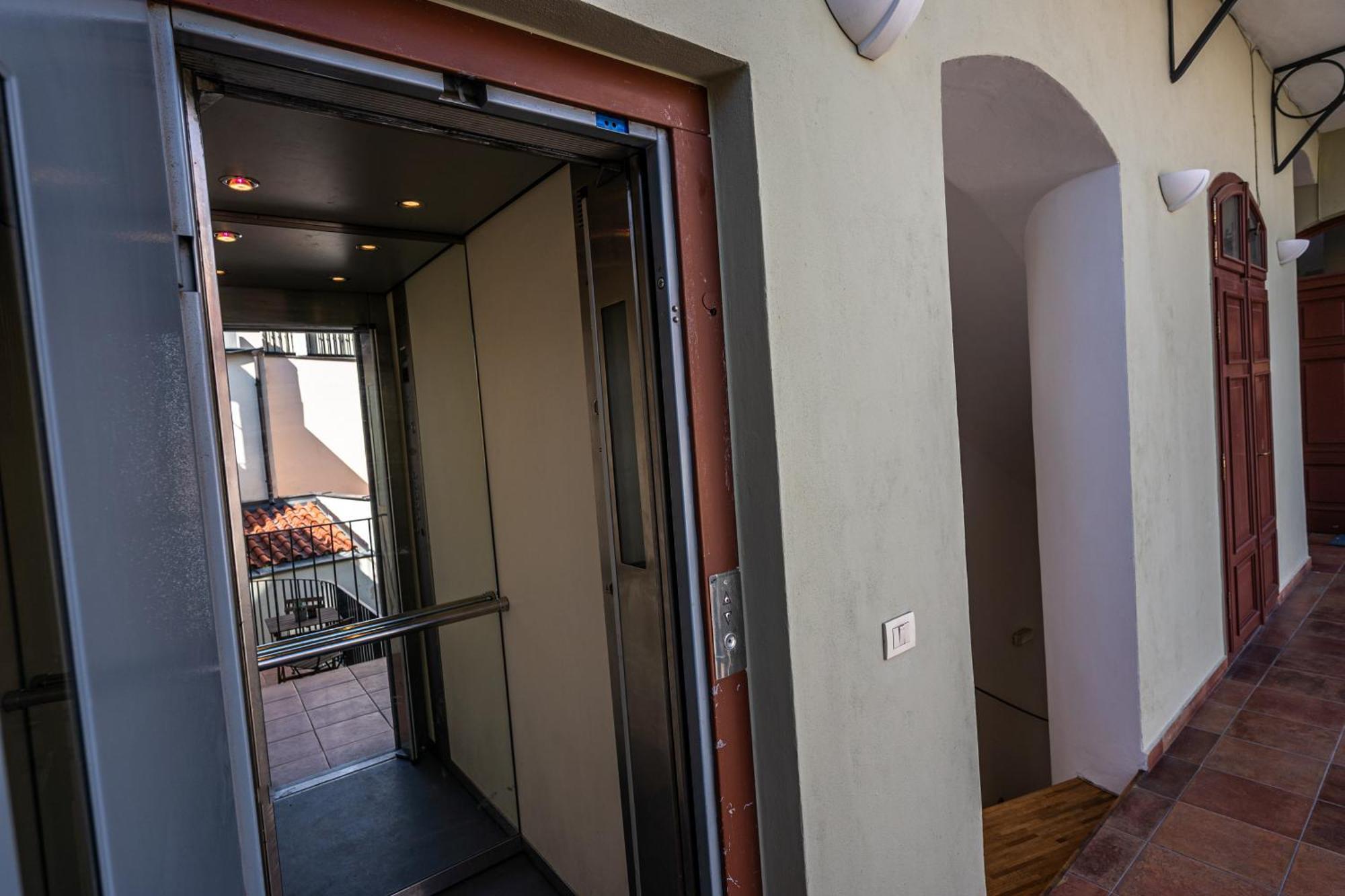 Charles Apartments In Old Town Prague Luaran gambar