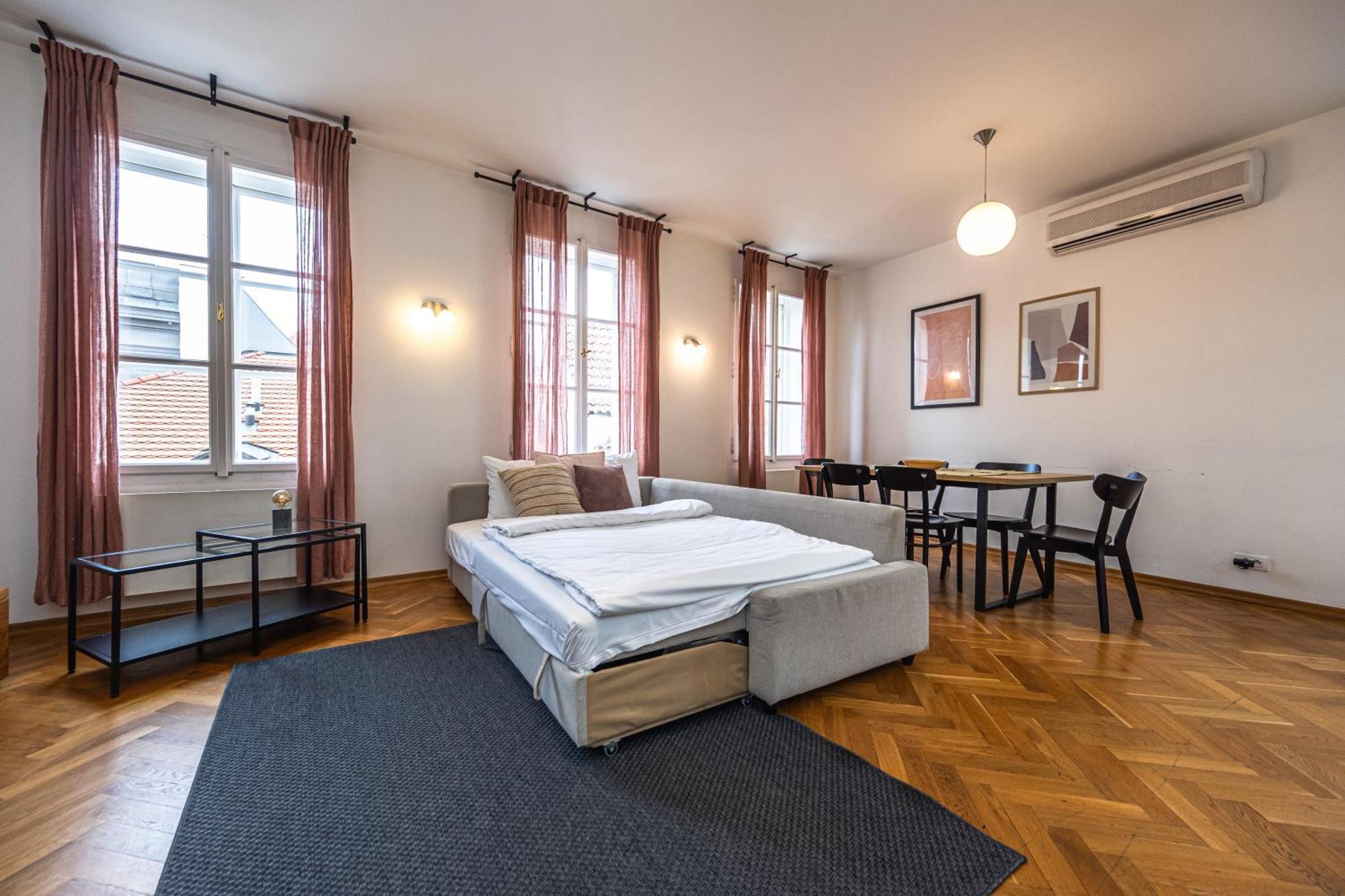 Charles Apartments In Old Town Prague Luaran gambar